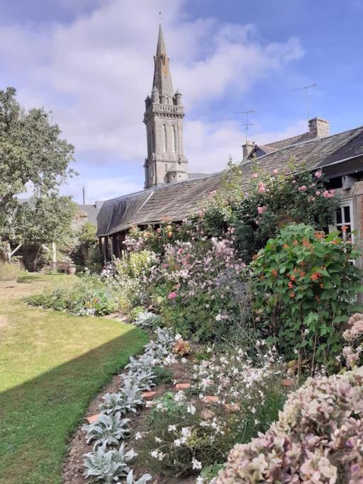 Ker Madette Villa Gouarec Exteriör bild